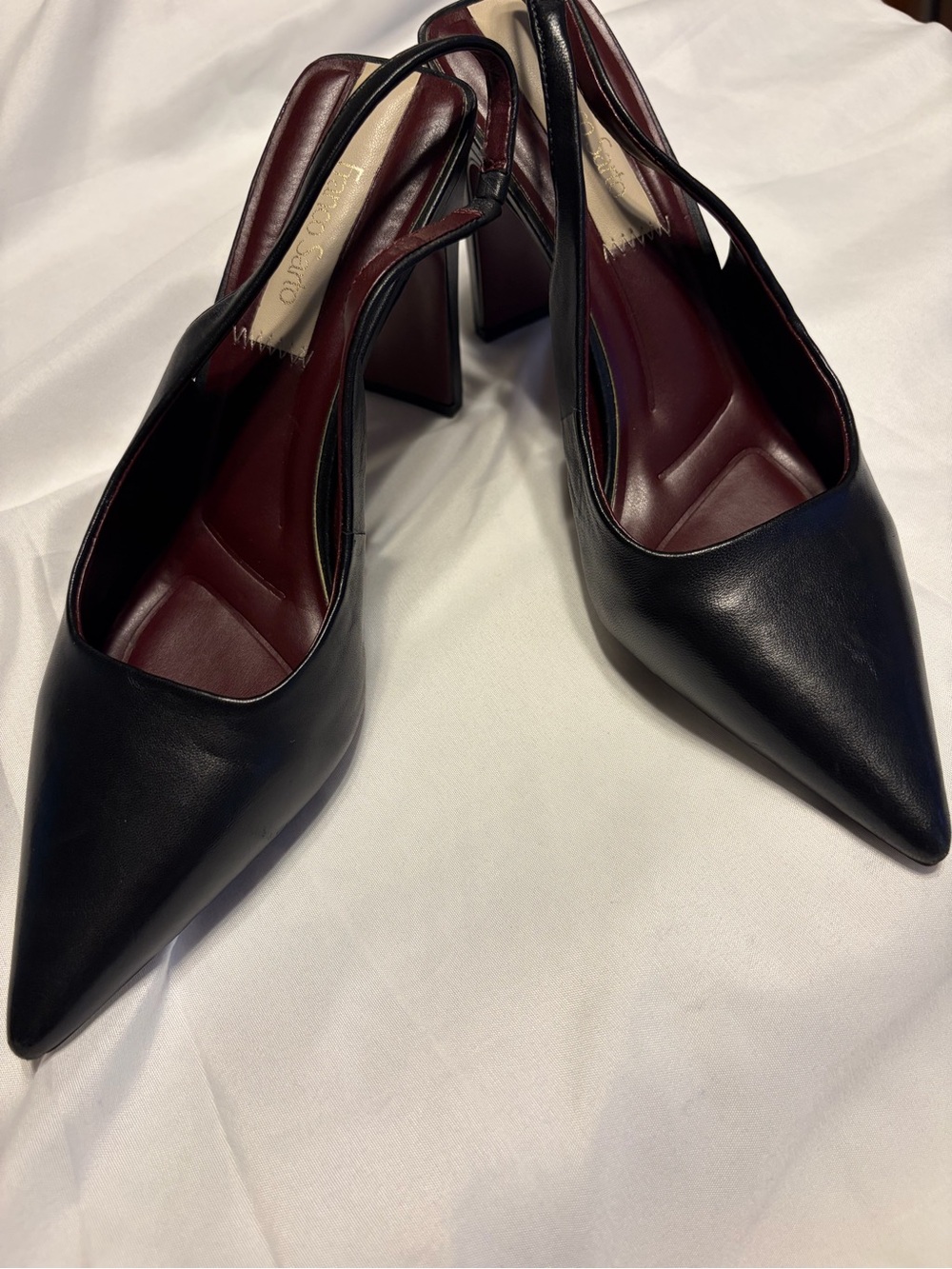 Franco Sarto Black Leather Pointed Slingback Pumps with Burgundy Lining